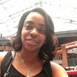 Meet your Posher, Laneisha